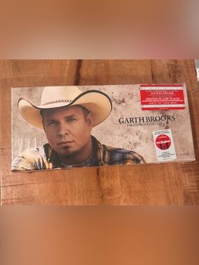 Garth Brooks "The Ultimate Collection" CD Box Set -